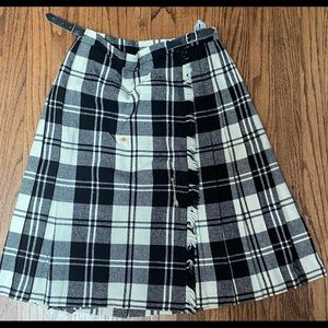 Vintage Laird-Portch Wool Skirt